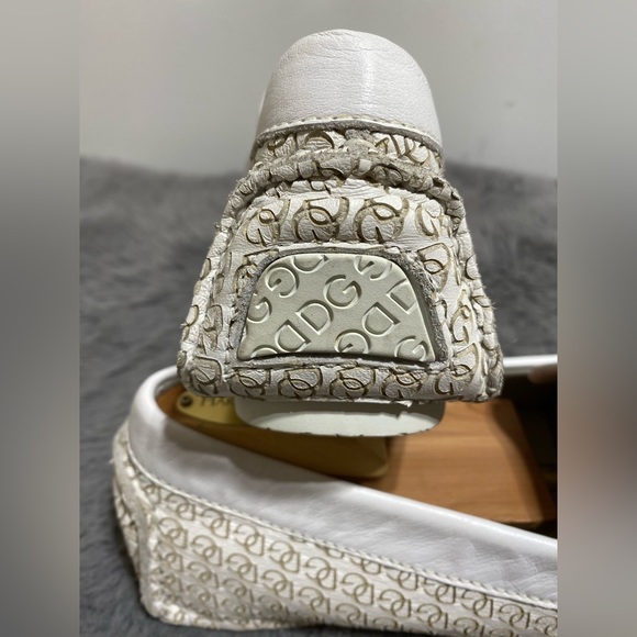 Authentic Dolce & Gabbana Slip on Loafers - Picture 8 of 14